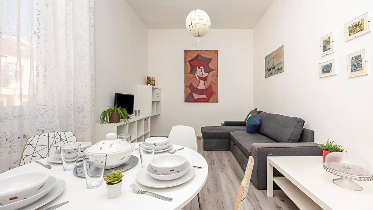 Coliseum View - Diana'S House By Rentbeat Appartement Rome Buitenkant foto
