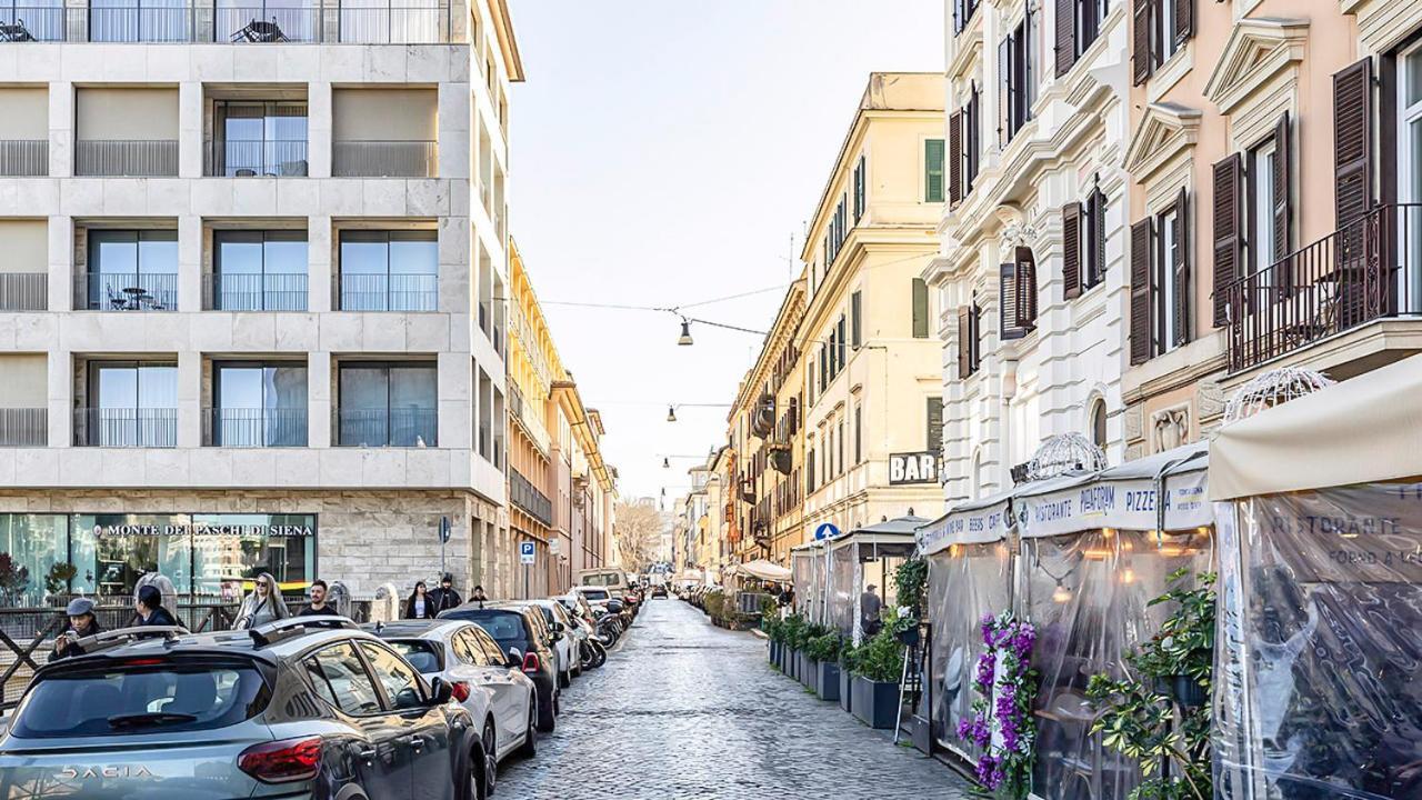 Coliseum View - Diana'S House By Rentbeat Appartement Rome Buitenkant foto